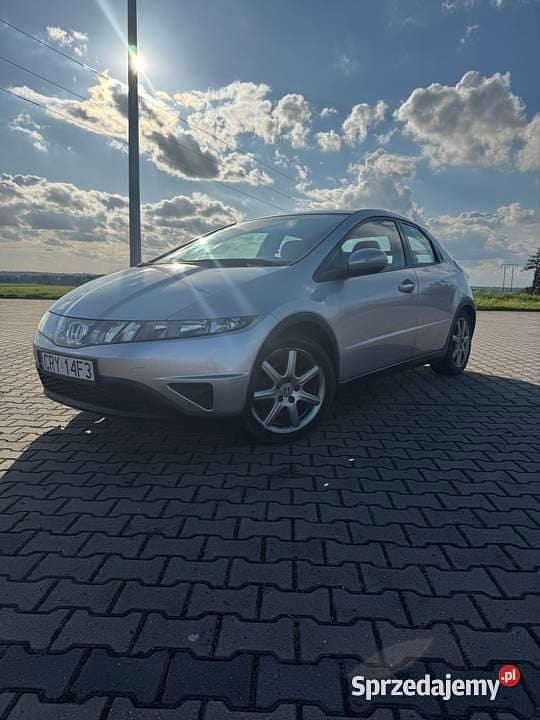 Używany 2006 Honda Civic Sedan/Limuzyna | 11 500 zł (Uczciwa cena) - Obraz 1/4