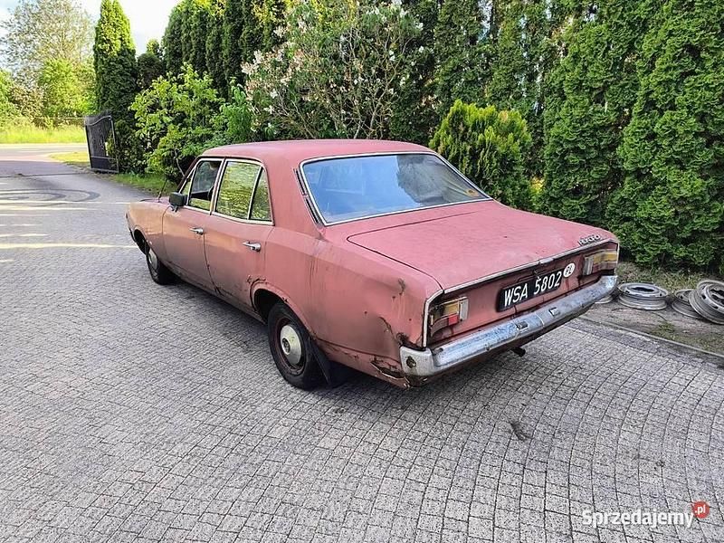 Używany 1969 Opel Rekord | 3800 zł - Obraz 1/4