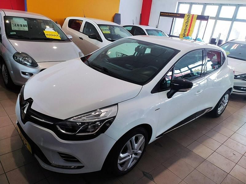 Używany Renault Clio IV LIMITED 75 KM (55 kW) 2017 Biały Hatchback