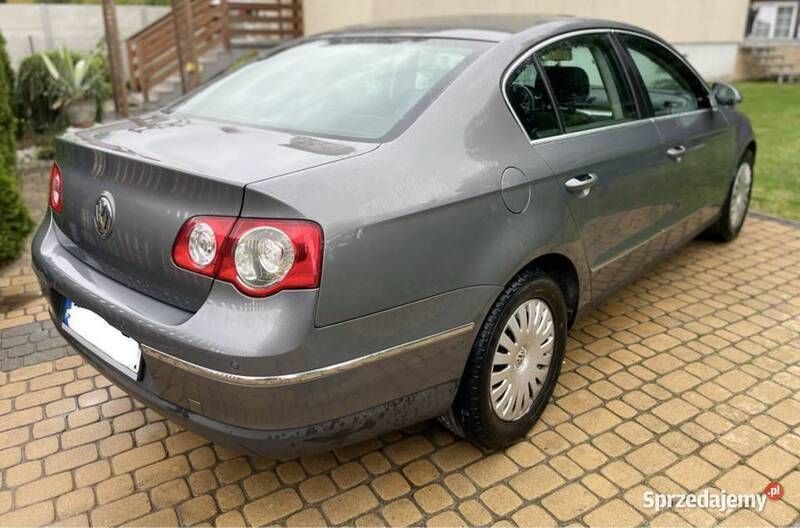 Szary Używany 2006 VW Passat Highline Sedan/Limuzyna | 10 000 zł (Uczciwa cena) - Obraz 1/4