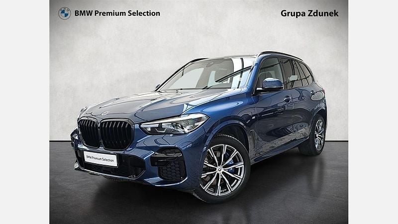 Niebieski phytonic metalizowany Używany 2022 BMW X5 Shadowline SUV | 239 900 zł (Uczciwa cena) - Obraz 1/3