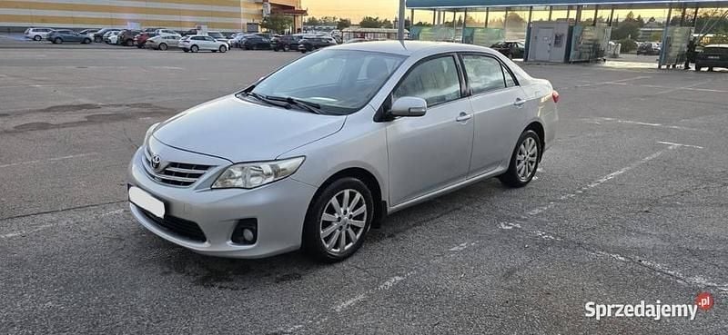 Używany Toyota Corolla Premium 2011 Sedan/Limuzyna