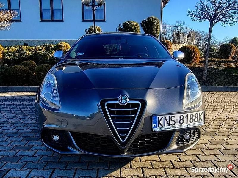 Używany 2012 Alfa Romeo Giulietta | 21 700 zł (Uczciwa cena) - Obraz 1/4