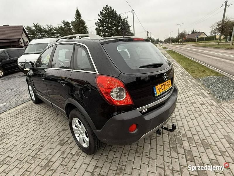 Używany Opel Antara 140 KM (102 kW) 2008 Czarny (metalik) SUV