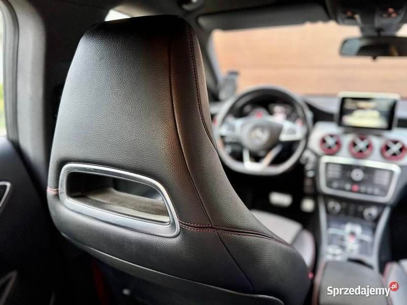 Używany 2016 Mercedes CLA45 AMG AMG | 99 000 zł - Obraz 1/4