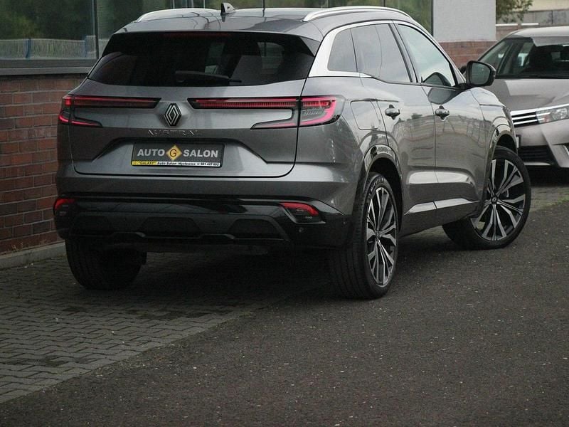 Używany Renault Austral 158 KM (116 kW) 2023 Szary (metalik, perła) SUV
