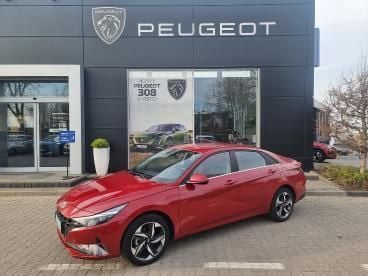 Czerwony Używany 2022 Hyundai Elantra Sedan/Limuzyna | 80 900 zł (Uczciwa cena) - Obraz 1/4
