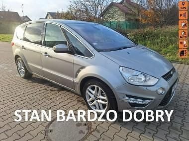 Używany Ford S-MAX S 140 KM (102 kW) 2010 Srebrny Minivan