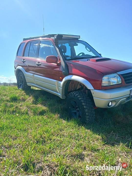 Czerwony Używany 2005 Suzuki Grand Vitara SUV | 32 900 zł - Obraz 1/4