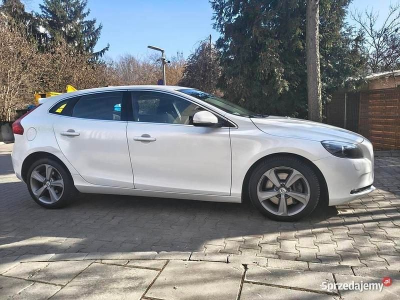 Używany Volvo V40 150 KM (110 kW) 2013