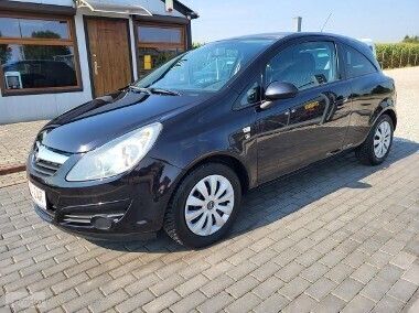 Używany Opel Corsa 87 KM (63 kW) 2011 Czarny Hatchback