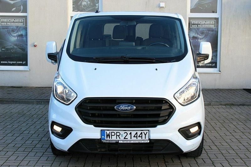 Używany Ford Transit Custom 131 KM (96 kW) 2022 Biały Minivan