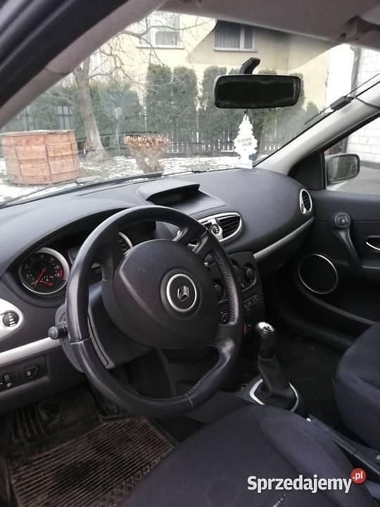 Używany 2006 Renault Clio II | 5800 zł (Uczciwa cena) - Obraz 1/2