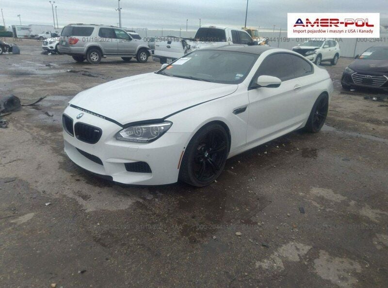 Biały Używany 2016 BMW M6 Coupe | 160 000 zł - Obraz 1/4