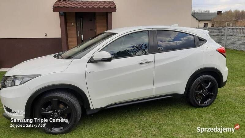 Używany Honda HR-V 120 KM (88 kW) 2016 Biały SUV