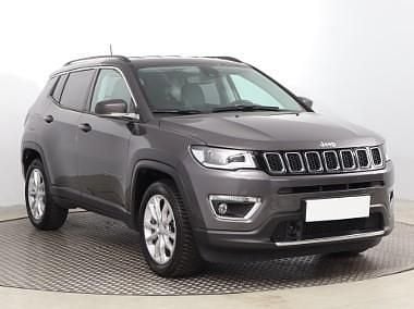 Szary Używany 2021 Jeep Compass SUV | 89 999 zł (Uczciwa cena) - Obraz 1/4