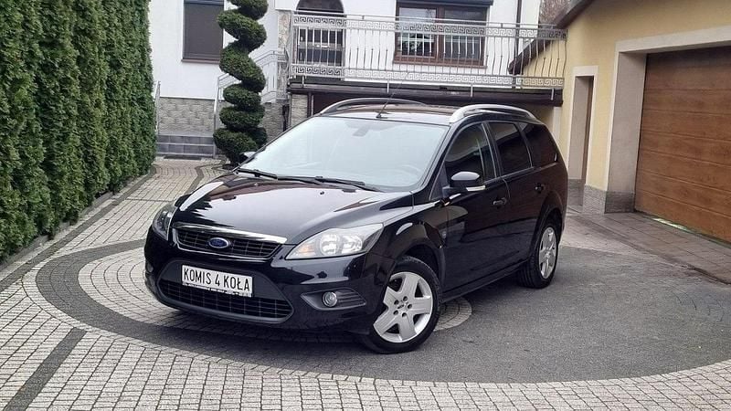 Czarny (metalik) Używany 2008 Ford Focus Kombi | 11 900 zł (Uczciwa cena) - Obraz 1/4