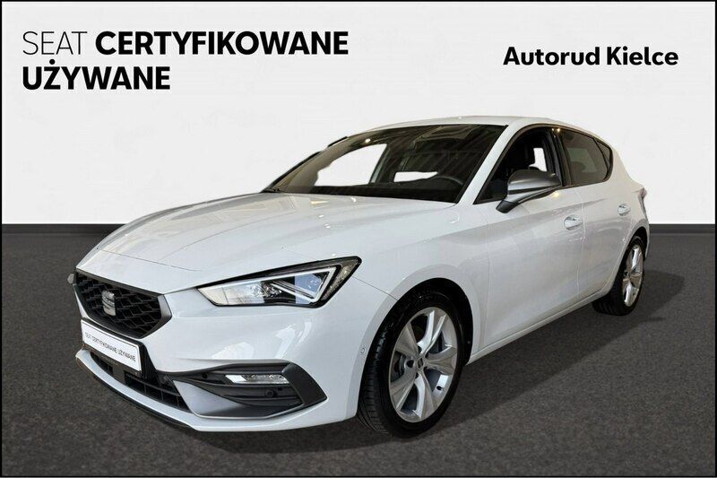Biały Używany 2022 Seat Leon FR Hatchback | 99 900 zł (Drogi) - Obraz 1/4