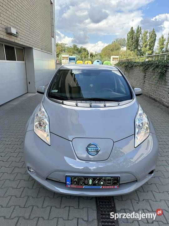 Używany 2017 Nissan Leaf Hatchback | 34 900 zł (Uczciwa cena) - Obraz 1/4