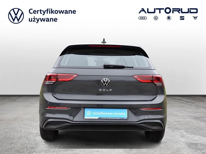 Używany VW Golf VIII 110 KM (80 kW) 2023 Szary Hatchback