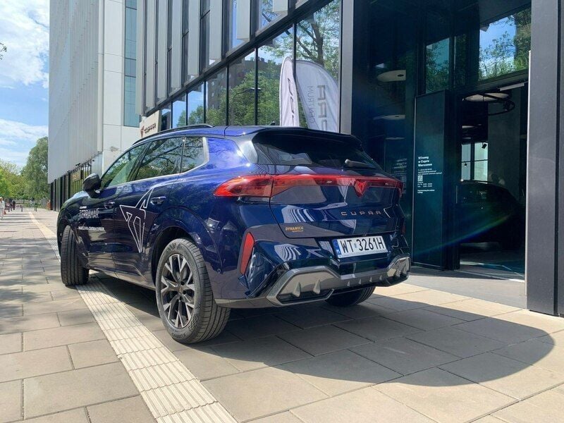 Używany Cupra Terramar 150 KM (110 kW) 2024 Niebieski (metalik) SUV