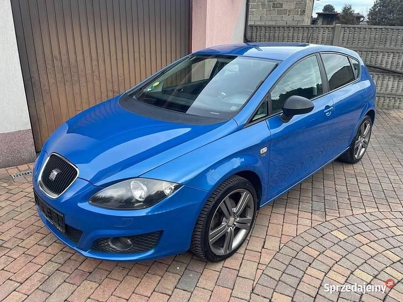 Niebieski Używany 2009 Seat Leon Hatchback | 19 999 zł (Dość drogi) - Obraz 1/4