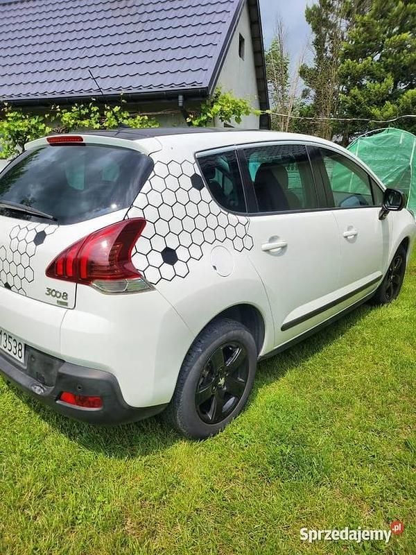 Biały Używany 2014 Peugeot 3008 SUV | 29 600 zł (Dobra cena) - Obraz 1/4