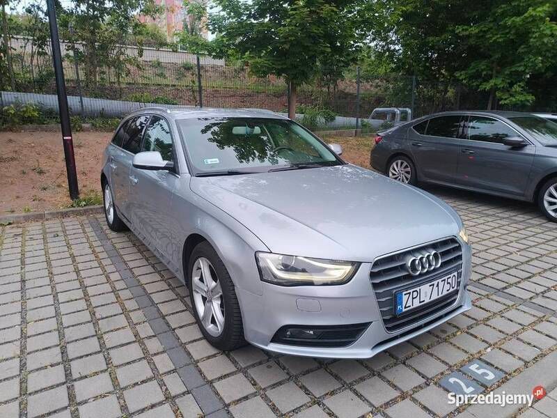 Srebrny Używany 2015 Audi A4 Kombi | 41 900 zł (Super Cena) - Obraz 1/4