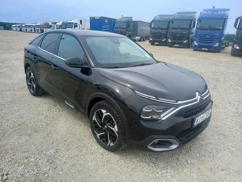 Czarny Używany 2022 Citroën C4 SUV | 50 400 zł (Super Cena) - Obraz 1/4