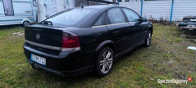 Używany Opel Vectra GTS 2004 Czarny Hatchback