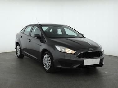 Szary Używany 2017 Ford Focus Sedan/Limuzyna | 33 999 zł (Dobra cena) - Obraz 1/4