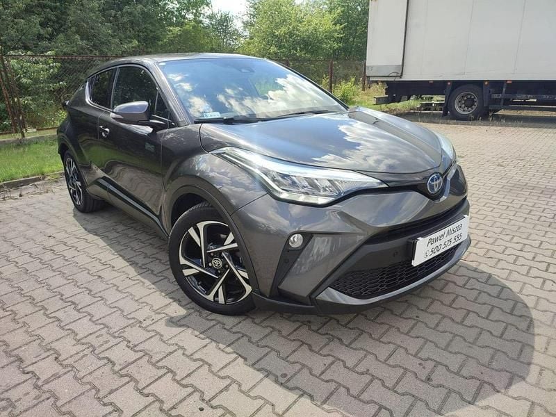 Używany Toyota C-HR 180 KM (132 kW) 2022 Szary (metalik) SUV