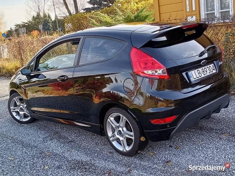 Używany Ford Fiesta Sport 2011 Czarny Hatchback