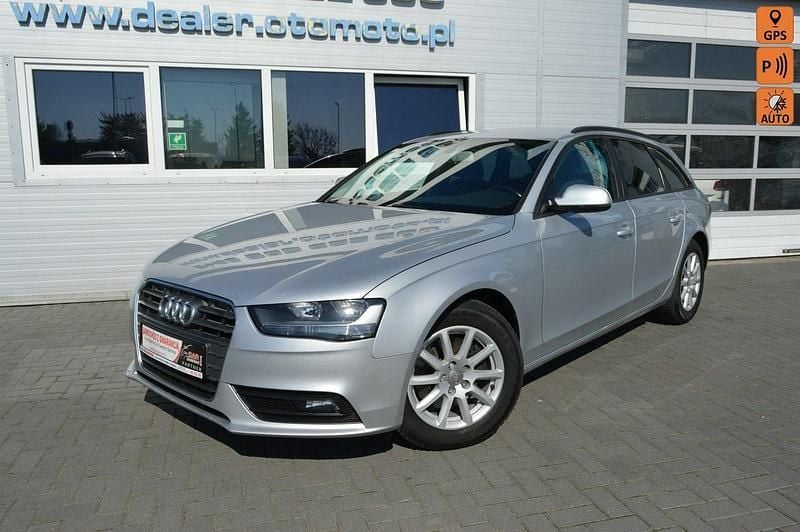 Srebrny (metalik) Używany 2013 Audi A4 Kombi | 29 900 zł (Super Cena) - Obraz 1/4