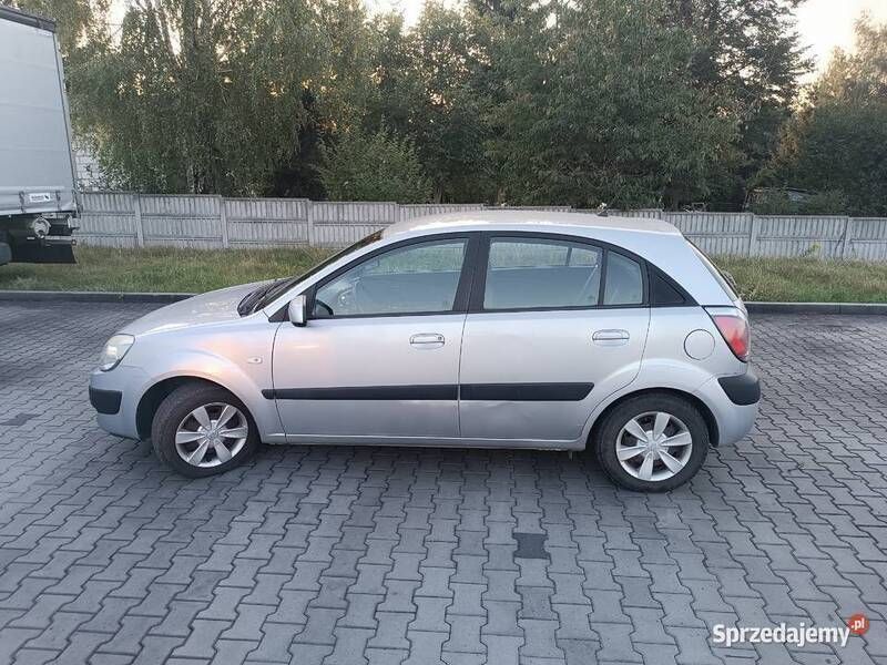 Używany 2007 Kia Rio 2 | 7100 zł - Obraz 1/4