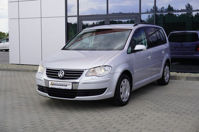 Srebrny Używany 2009 VW Touran Minivan | 25 499 zł (Drogi) - Obraz 1/4
