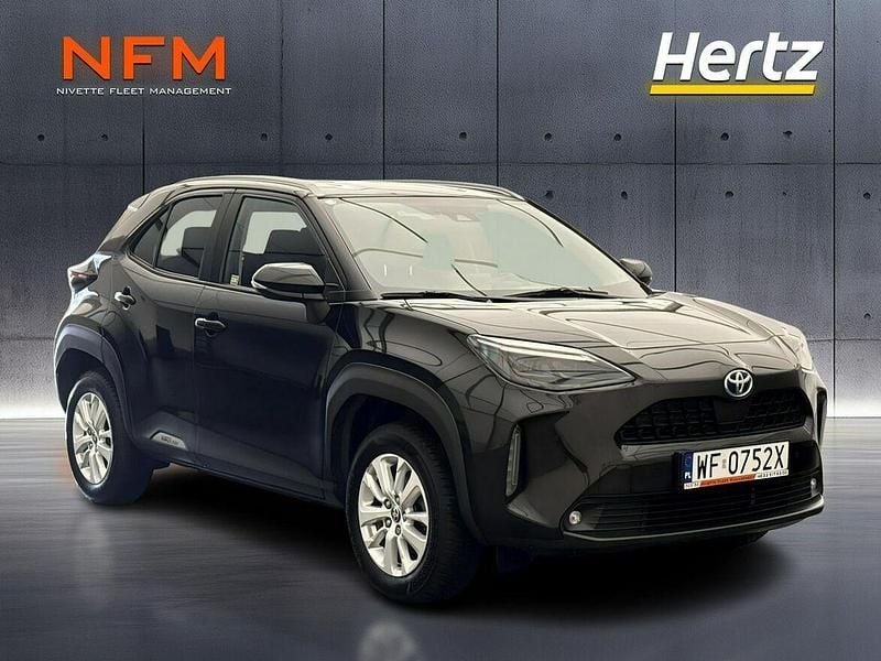 Używany Toyota Yaris Comfort 2022 Czarny Hatchback