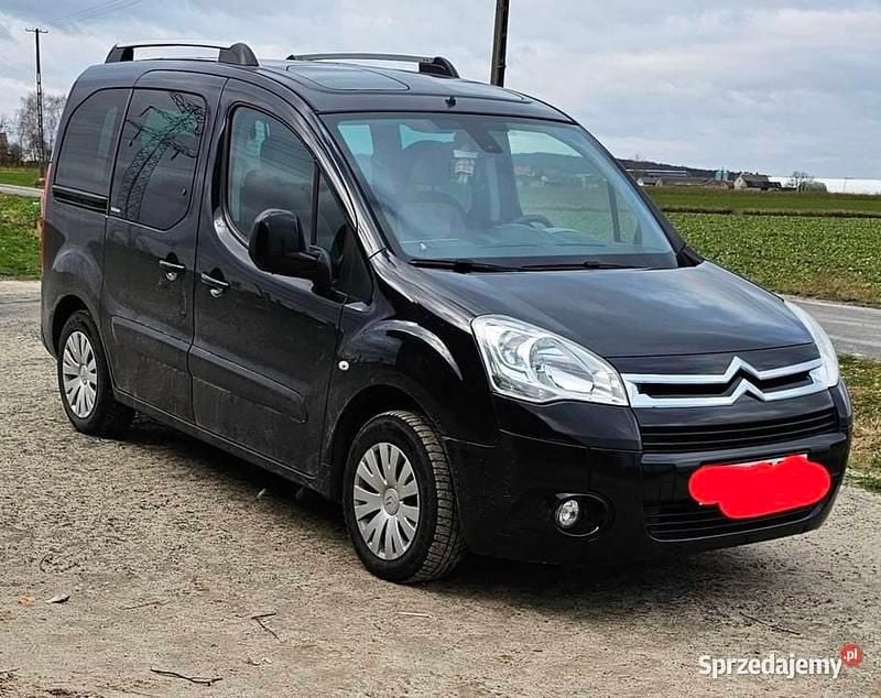 Używany Citroën Berlingo 2010 Czarny Minivan