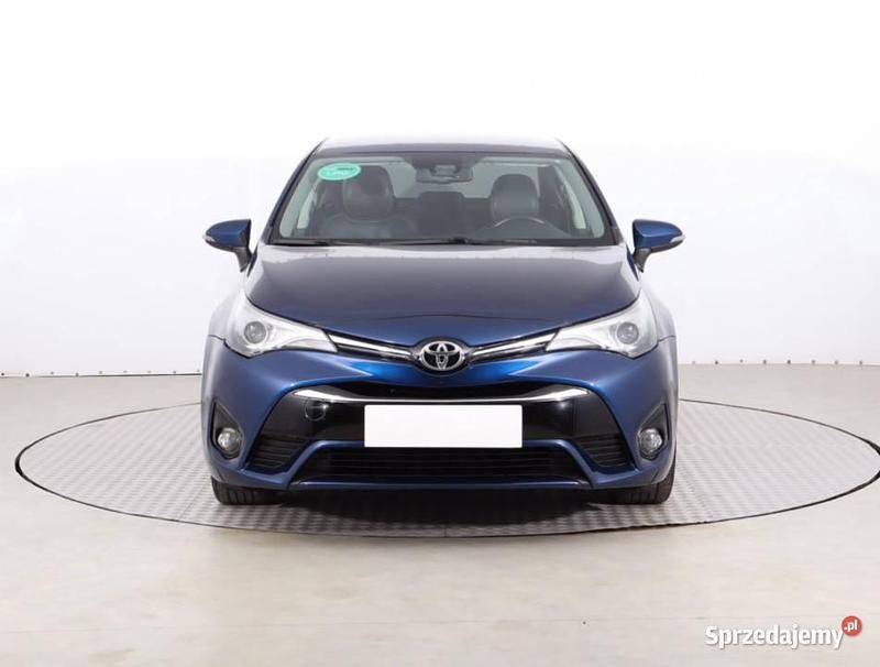 Niebieski Używany 2016 Toyota Avensis Sedan/Limuzyna | 48 999 zł (Uczciwa cena) - Obraz 1/4