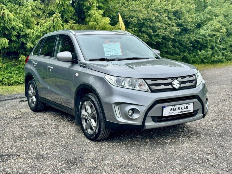 Grafitowy Używany 2015 Suzuki Vitara SUV | 49 900 zł (Uczciwa cena) - Obraz 1/4