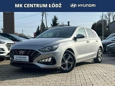 Używany Hyundai i30 160 KM (117 kW) 2021 Srebrny (metalik) Hatchback
