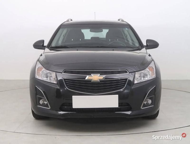 Czarny Używany 2013 Chevrolet Cruze Kombi | 25 999 zł (Uczciwa cena) - Obraz 1/4