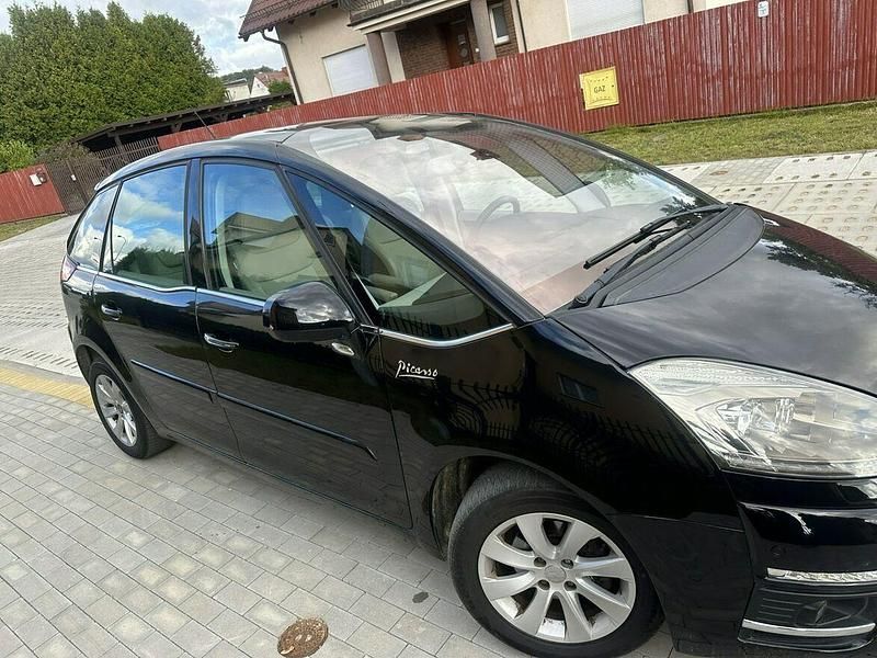 Używany Citroën C4 Picasso Exclusive 116 KM (85 kW) 2012 Czarny Minivan