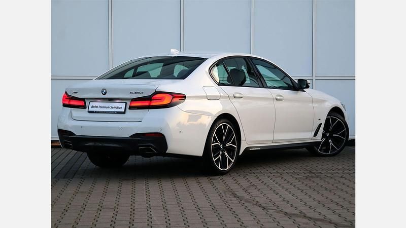 Używany BMW 540 Shadowline 340 KM (250 kW) 2021 Biel alpejska Sedan/Limuzyna