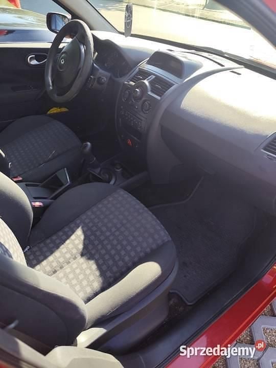 Czerwony Używany 2007 Renault Mégane GrandTour Kombi | 7500 zł (Dobra cena) - Obraz 1/4