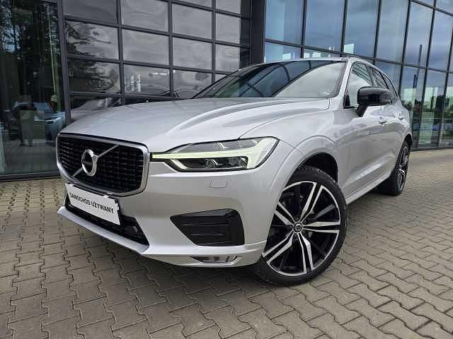 Srebrny Używany 2020 Volvo XC60 SUV | 149 900 zł (Uczciwa cena) - Obraz 1/4