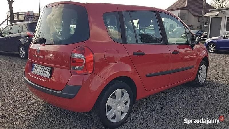 Używany Renault Modus 2008 Czerwony Minivan