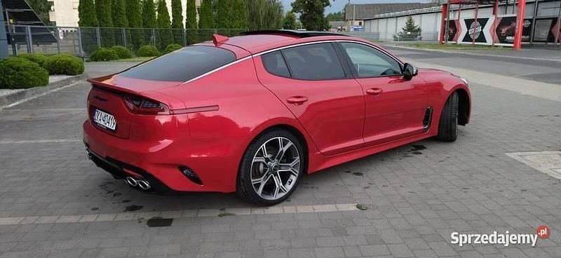 Używany Kia Stinger GT-Line 2018 Czerwony Hatchback