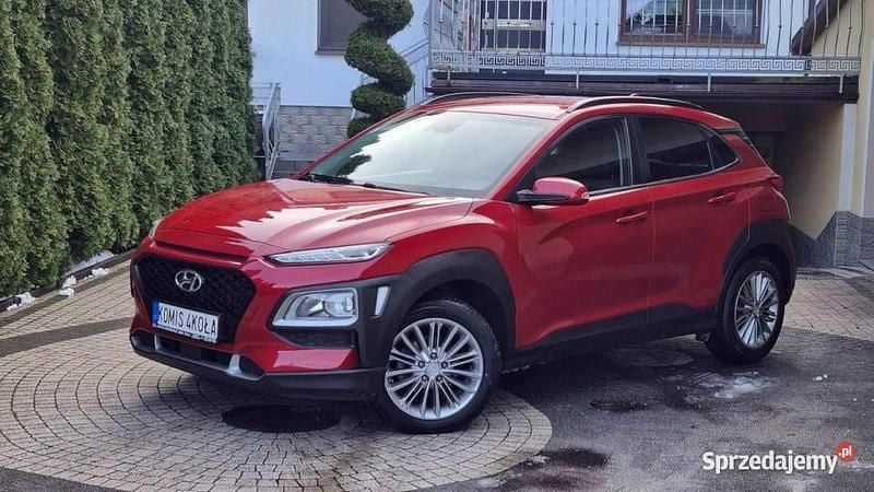 Używany Hyundai Kona 120 KM (88 kW) 2019 Bordowy (metalik) SUV
