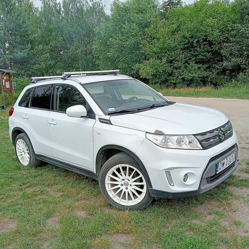 Używany Suzuki Vitara 120 KM (88 kW) 2017 Inny kolor SUV